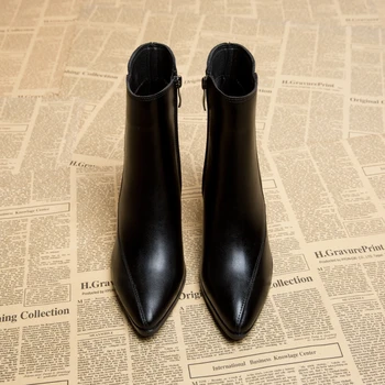 Весной и осенью Новые тонкие женские ботинки в британском стиле с острым носком и боковой молнией, черные женские ботинки телесного цвета