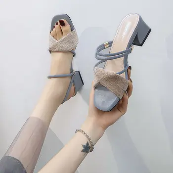 Летние женские тапочки; Модная женская обувь На массивном каблуке Для Девочек; Женская модель на Среднем каблуке; Сандалии-лодочки на высоком каблуке; Тренд 2023 года; Лолита