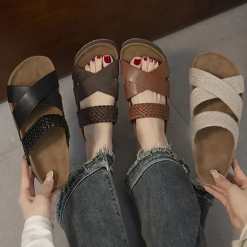 Модные женские пробковые сандалии Лето 2023, женские нескользящие деревянные тапочки на толстой подошве, уличные ползунки Изображение 2