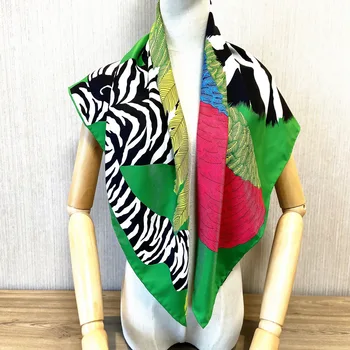 Модный женский шелковый шарф с животным принтом, мягкая на ощупь Шелковая женская шаль с принтом 90x90 см Изображение 2
