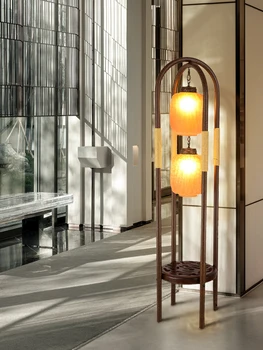 Новое китайское искусство Юго-Восточной Азии Ретро Железный художественный стеклянный абажур торшер Лампа в гостиной Прикроватный светильник для спальни