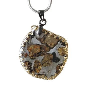 Подвеска из оливинового метеорита Brenham, ожерелье из натурального оливинового метеорита, подвеска с образцом метеорита - QB267