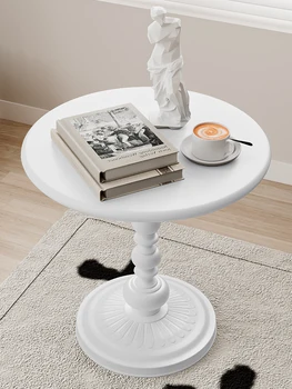 Чайный столик, маленький круглый столик, прикроватная тумбочка, минималистичный домашний балкон, мини-диван, приставной столик, простой